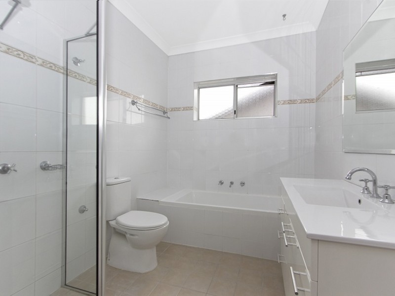 130 Cumberland Road, Greystanes NSW 2145