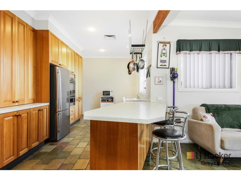 172 Whalans Road, Greystanes NSW 2145