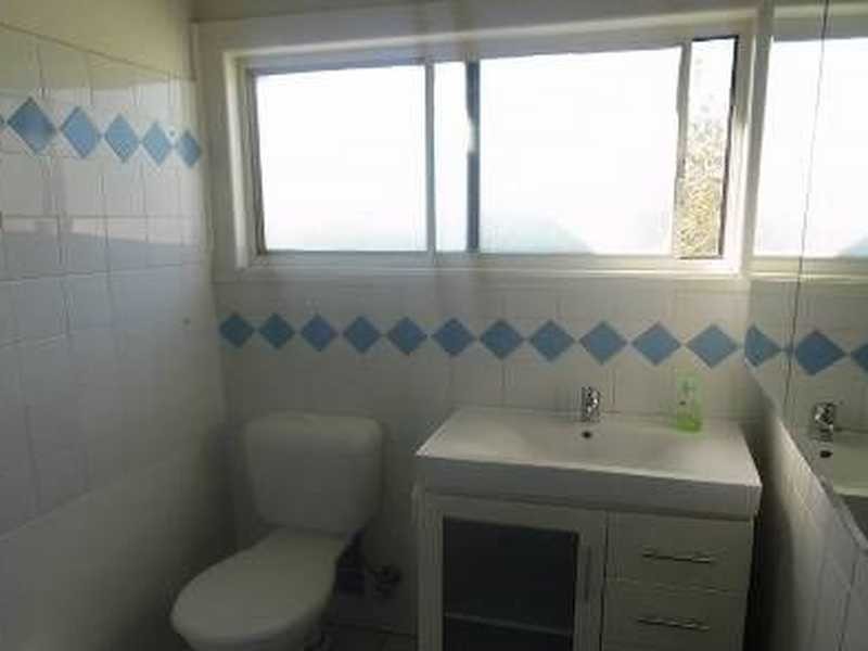 80 Braeside Rd, Greystanes NSW 2145