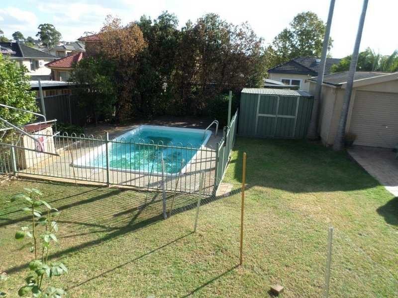 51 Ringrose Avenue, Greystanes NSW 2145