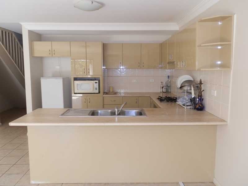 11/143 Blaxcell St, Granville NSW 2142