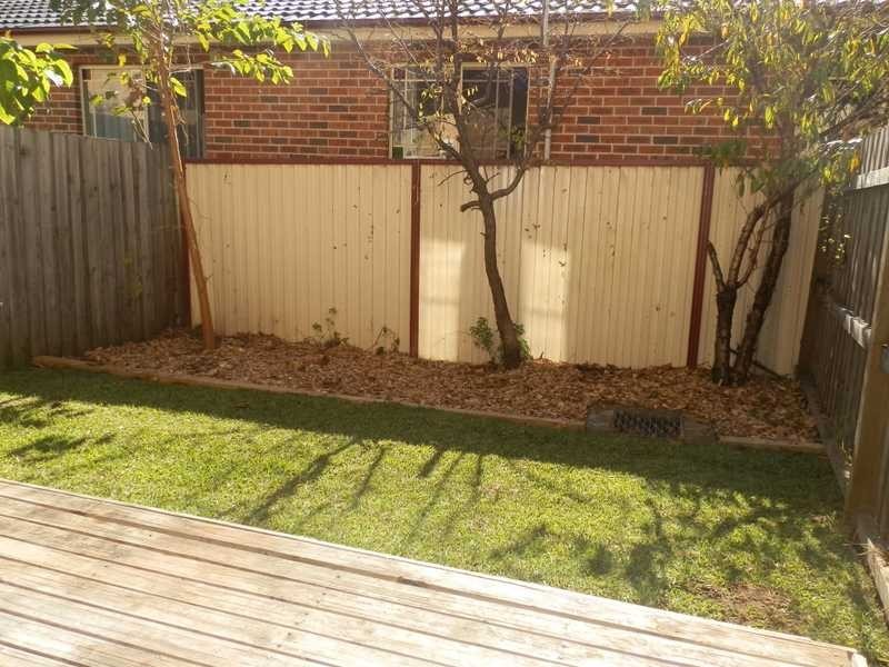 11/143 Blaxcell St, Granville NSW 2142