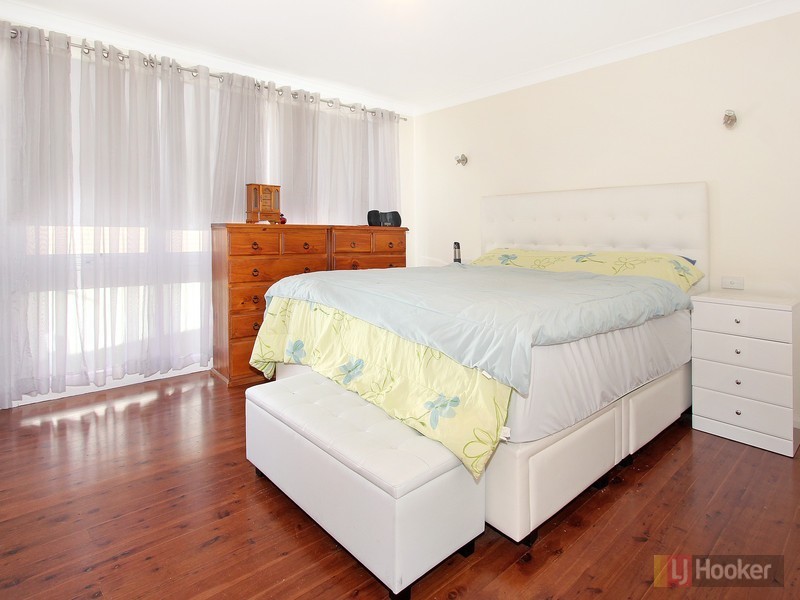 25 Dahlia Street, Greystanes NSW 2145