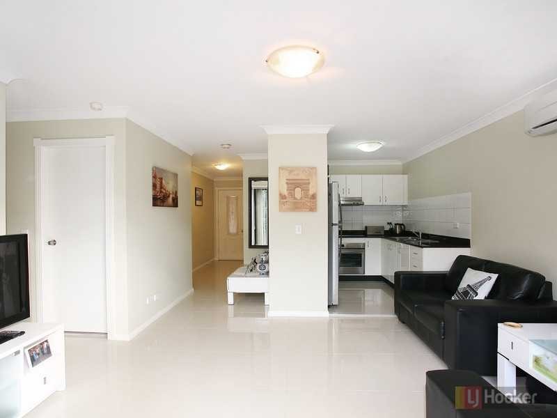 6/6-10 Ettalong Road, Greystanes NSW 2145