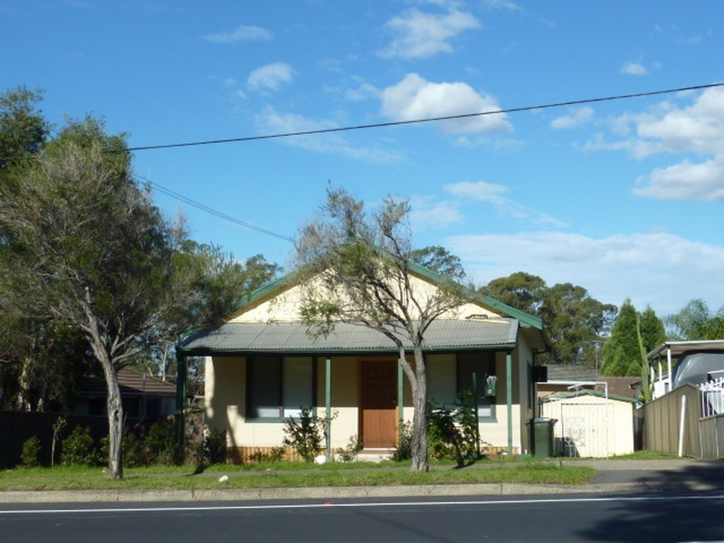 8 Gipps Road, Greystanes NSW 2145