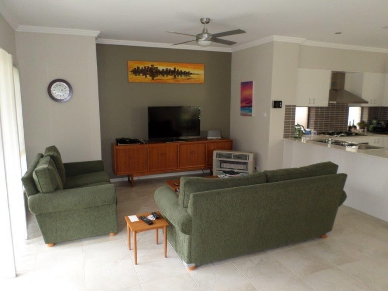 7 Baoma Avenue, Pemulwuy NSW 2145