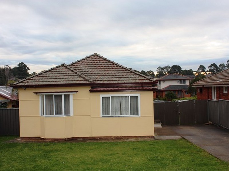 126a Cumberland Road, Greystanes NSW 2145