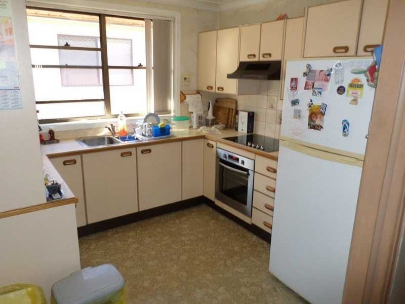 33 Gregory Street, Greystanes NSW 2145