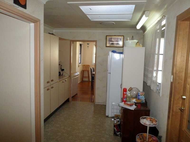 33 Gregory Street, Greystanes NSW 2145