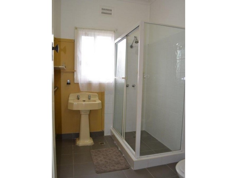 126a Cumberland Rd, Greystanes NSW 2145