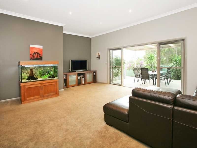 36 Dahlia St, Greystanes NSW 2145