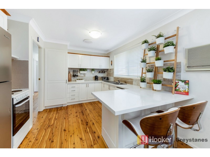 18 Rosalind Street, Greystanes NSW 2145