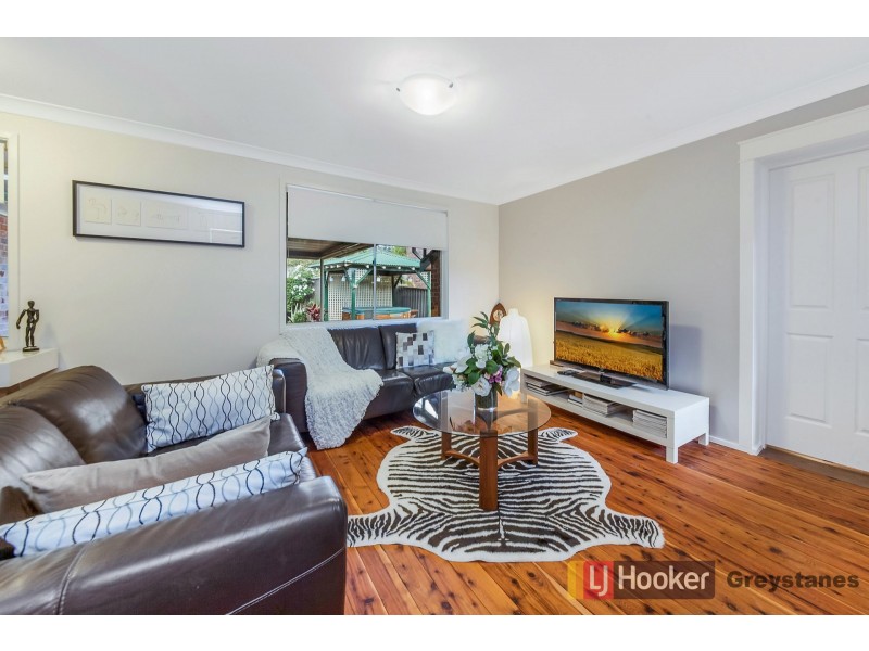 18 Rosalind Street, Greystanes NSW 2145