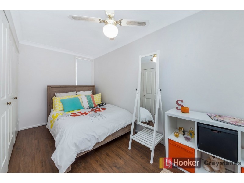 18 Rosalind Street, Greystanes NSW 2145