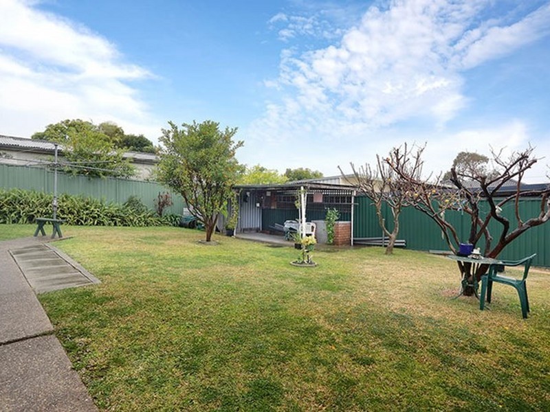 1 Willow Street, Greystanes NSW 2145
