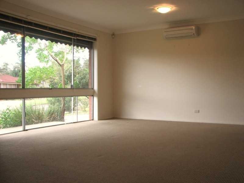 1 Poppy Place, Greystanes NSW 2145