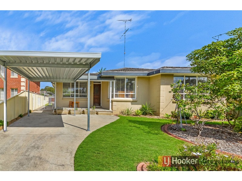 11 Bernie Street, Greystanes NSW 2145
