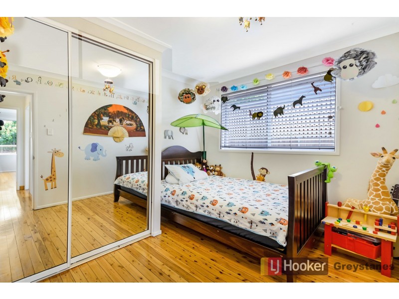 11 Bernie Street, Greystanes NSW 2145