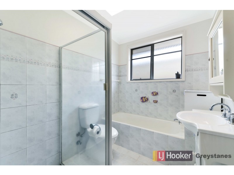 11 Bernie Street, Greystanes NSW 2145