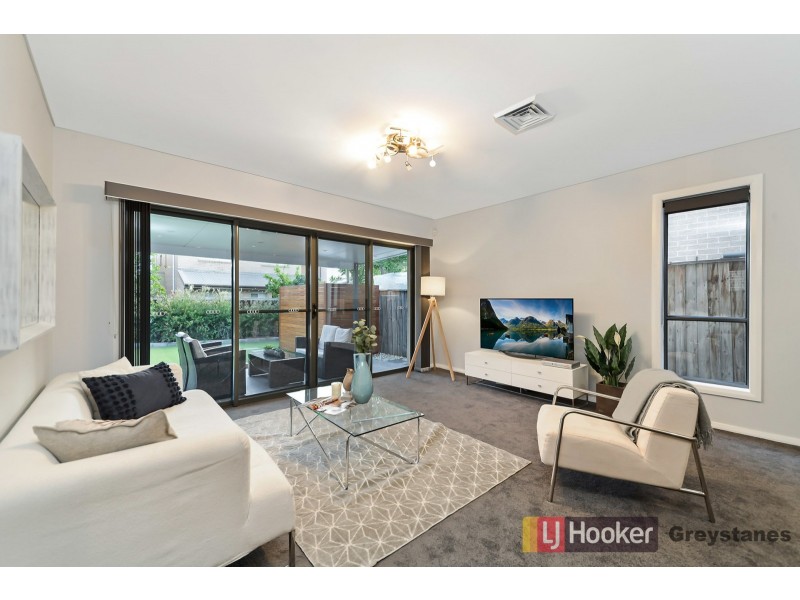 12 Stanbury Avenue, Pemulwuy NSW 2145