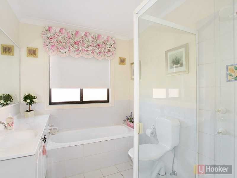 60 Canal Rd, Greystanes NSW 2145