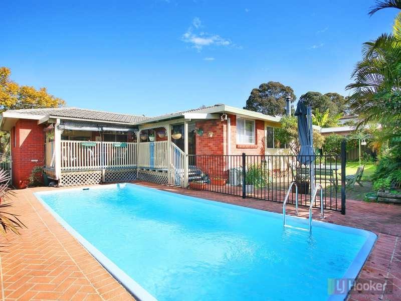 15 Eldridge Rd, Greystanes NSW 2145