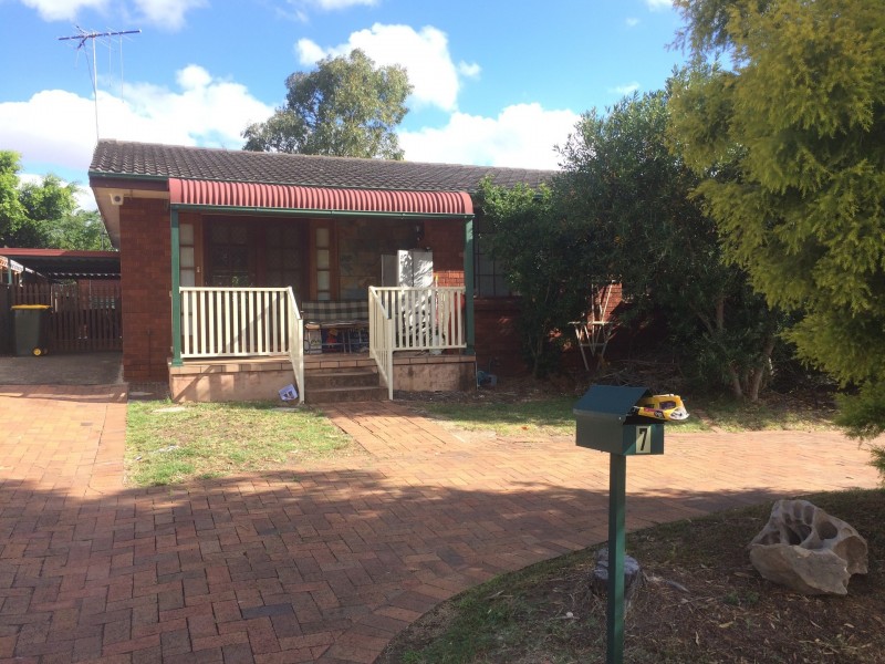 7 Mackenzie Boulevard, Seven Hills NSW 2147