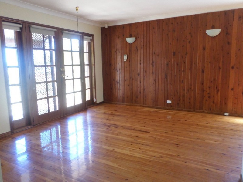 7 Mackenzie Boulevard, Seven Hills NSW 2147