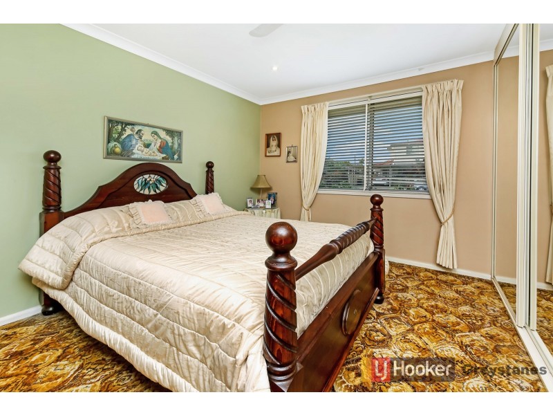 8 Gwydir Street, Greystanes NSW 2145