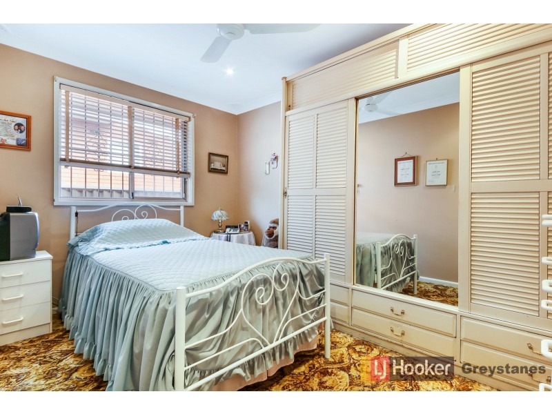 8 Gwydir Street, Greystanes NSW 2145