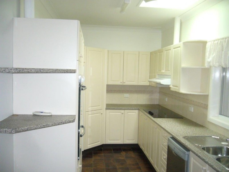 120 Ringrose Avenue, Greystanes NSW 2145