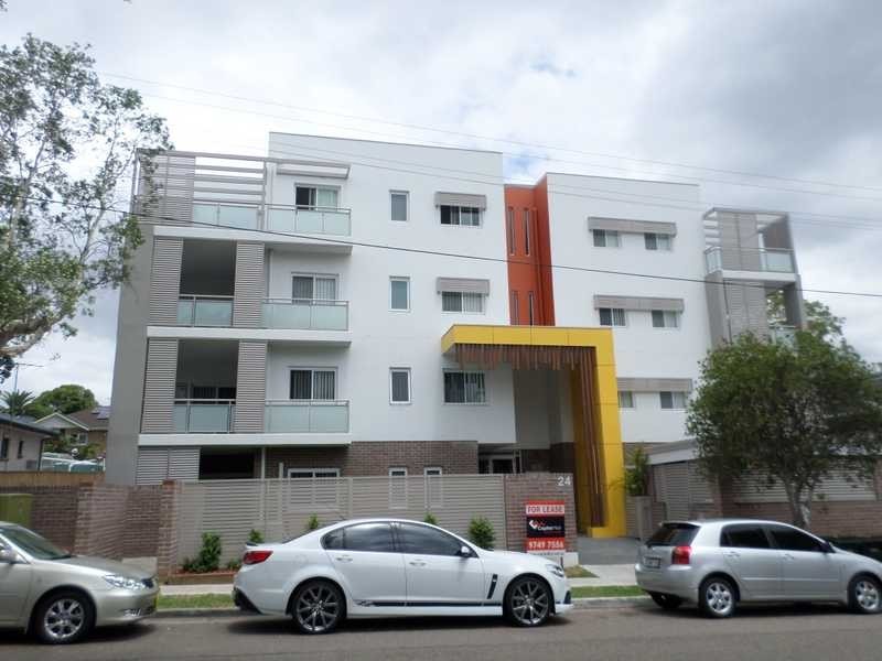 6/24 Smythe Street, Merrylands NSW 2160
