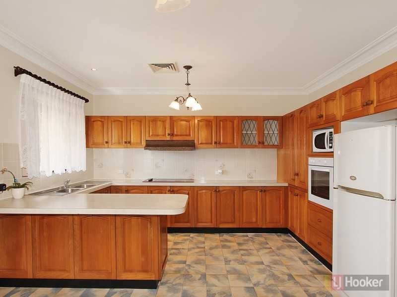 39 Birriwa Street, Greystanes NSW 2145