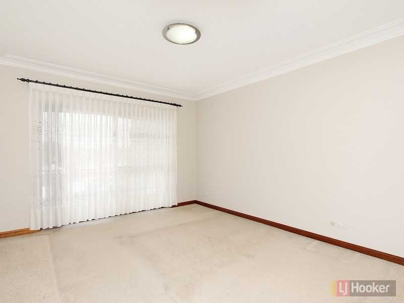 39 Birriwa Street, Greystanes NSW 2145