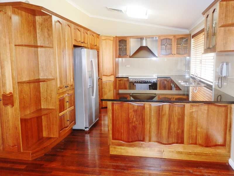 13 McCabe St, Greystanes NSW 2145