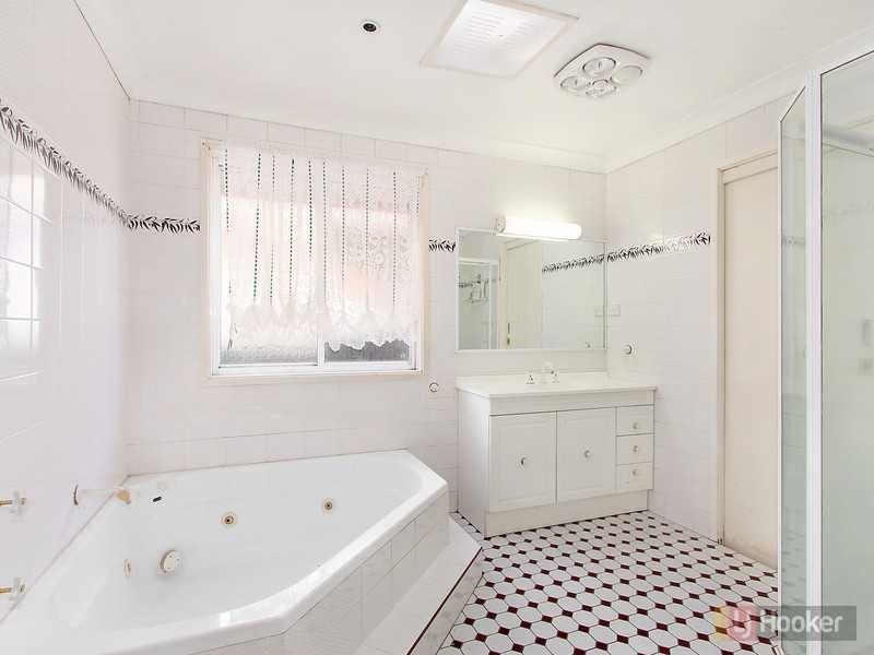 44 Roberta St, Greystanes NSW 2145