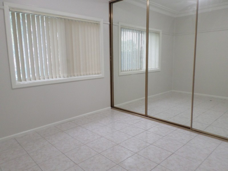 39 Mandoon Road, Girraween NSW 2145