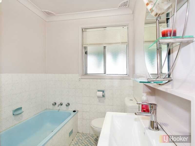 87 Gipps Road, Greystanes NSW 2145