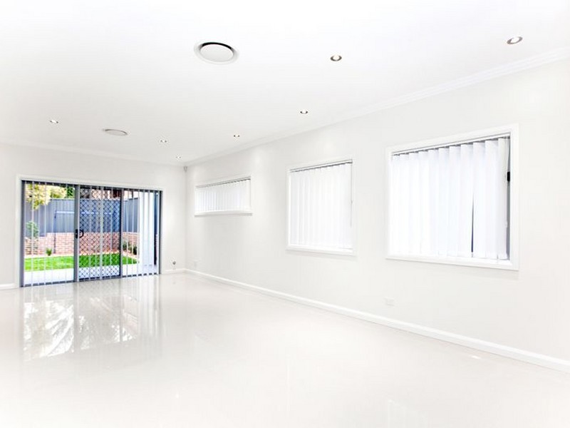 13 Baden Street, Greystanes NSW 2145