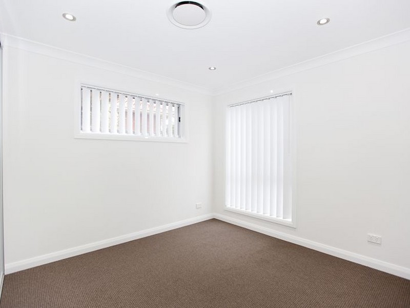 13 Baden Street, Greystanes NSW 2145