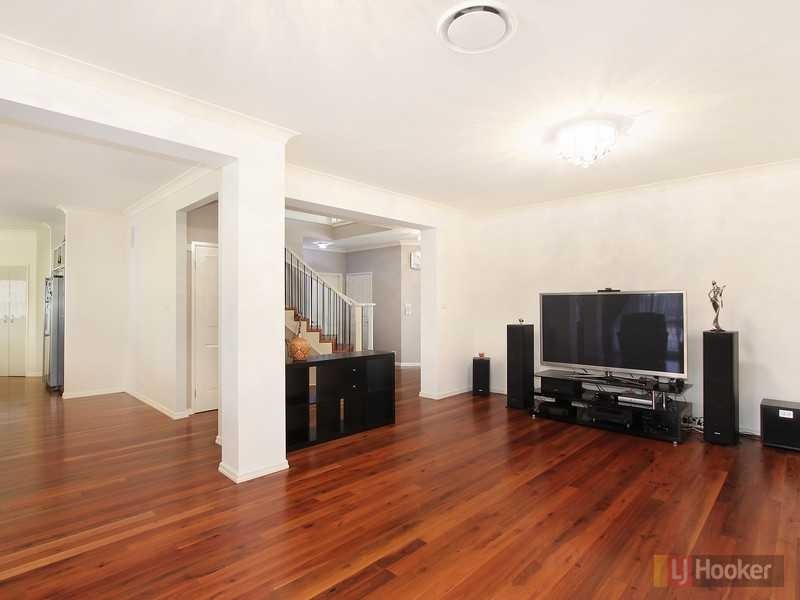 2 Samuel Way, Pemulwuy NSW 2145