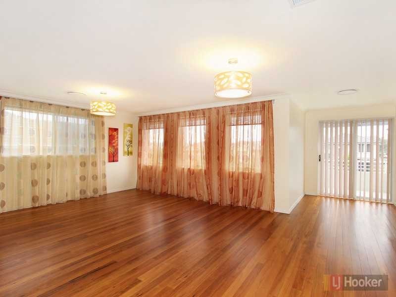 2 Samuel Way, Pemulwuy NSW 2145