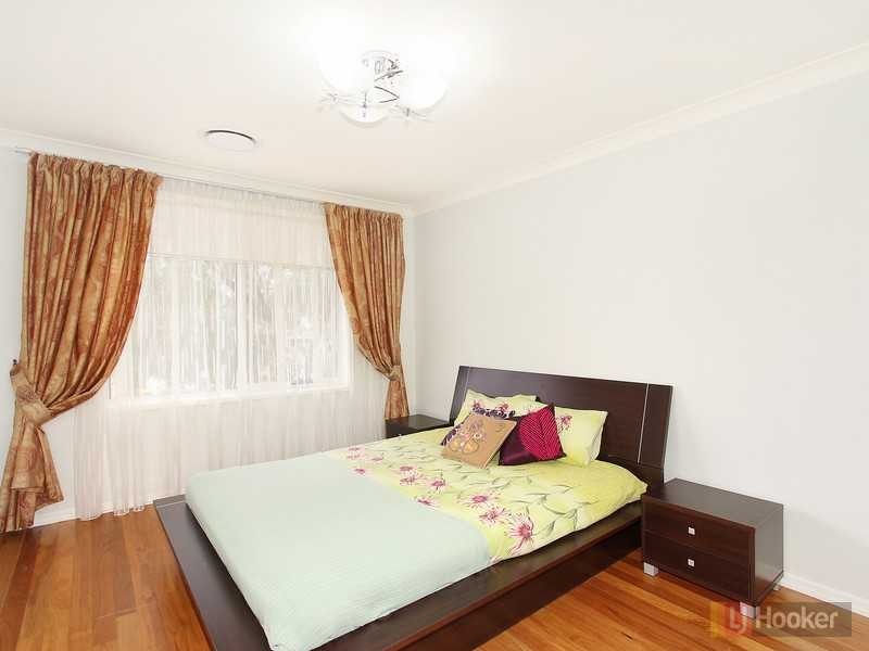 2 Samuel Way, Pemulwuy NSW 2145