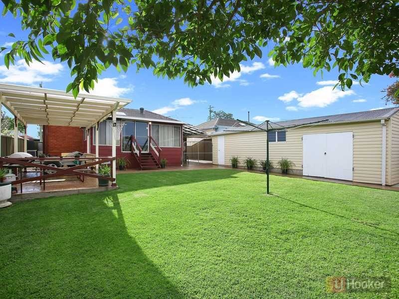 68 Runyon Ave, Greystanes NSW 2145