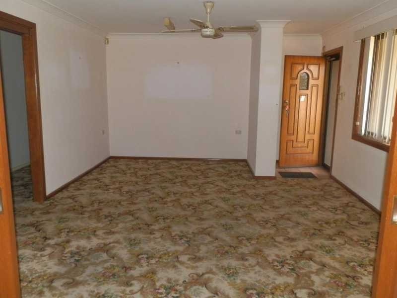 9 Ian St, Greystanes NSW 2145