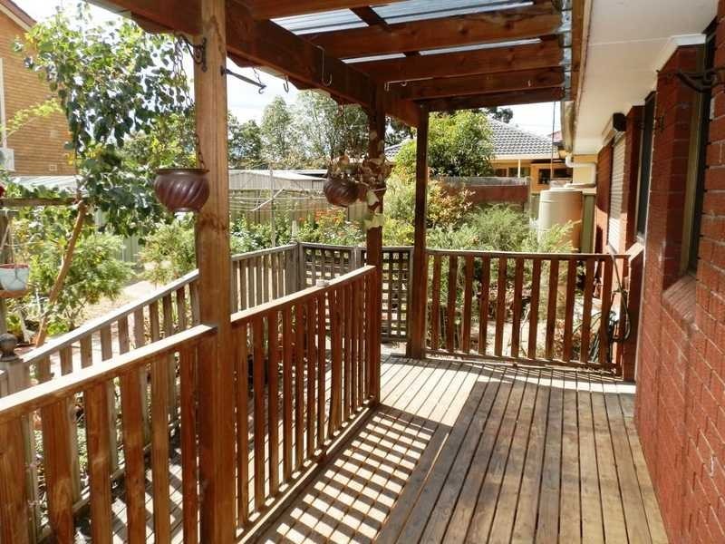 9 Ian St, Greystanes NSW 2145