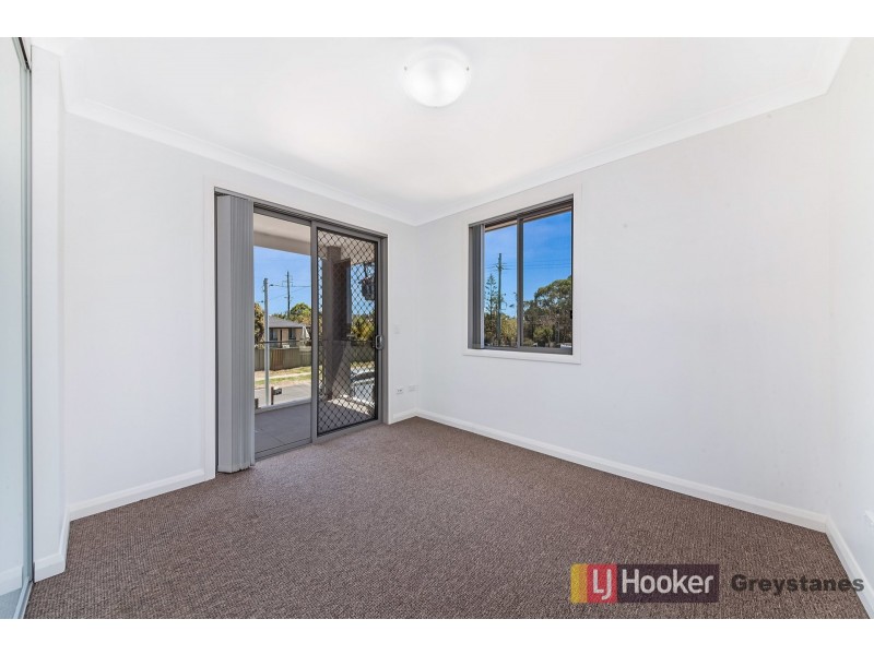 2/45 Millicent Street, Greystanes NSW 2145