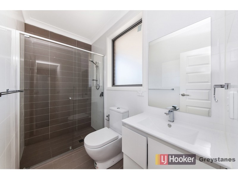 2/45 Millicent Street, Greystanes NSW 2145