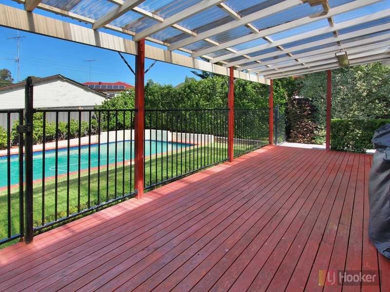 3 Croker Pl, Guildford West NSW 2161