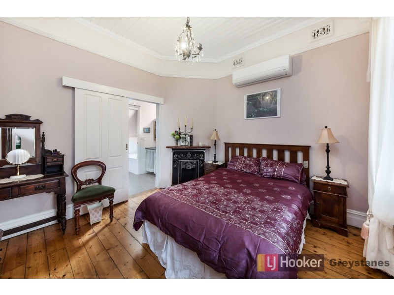 44 The Avenue, Granville NSW 2142